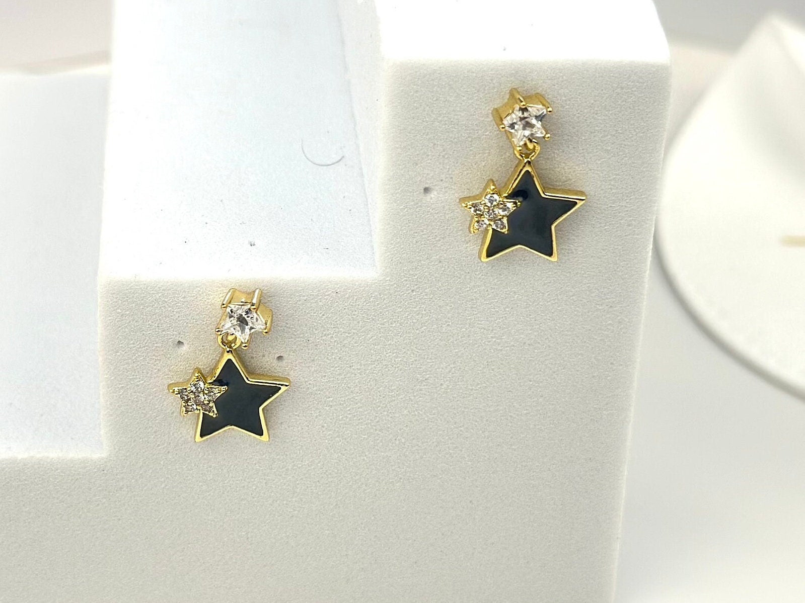 Dainty Star Dangle Earrings Minimalist Gold Black Earrings Fashion Earrings for Teens Girls Toddler Women Birthday Jewelry Gift for Her - 2nd Image